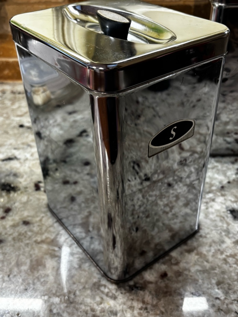 Duro set of 4 vintage chrome kitchen canisters: flour, sugar, coffee, tea - Picture 7 of 12